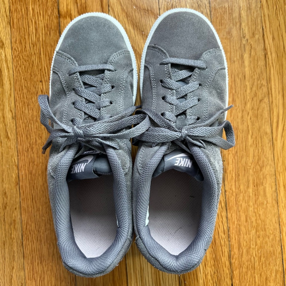 Nike Court Sneakers